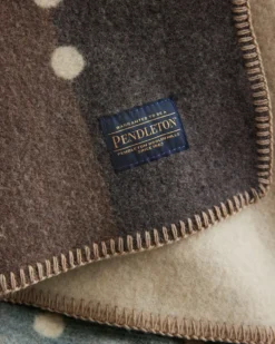 AGATE BEACH THROW