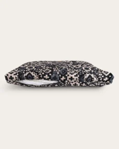 BLUE RIDGE BURROW PET BED