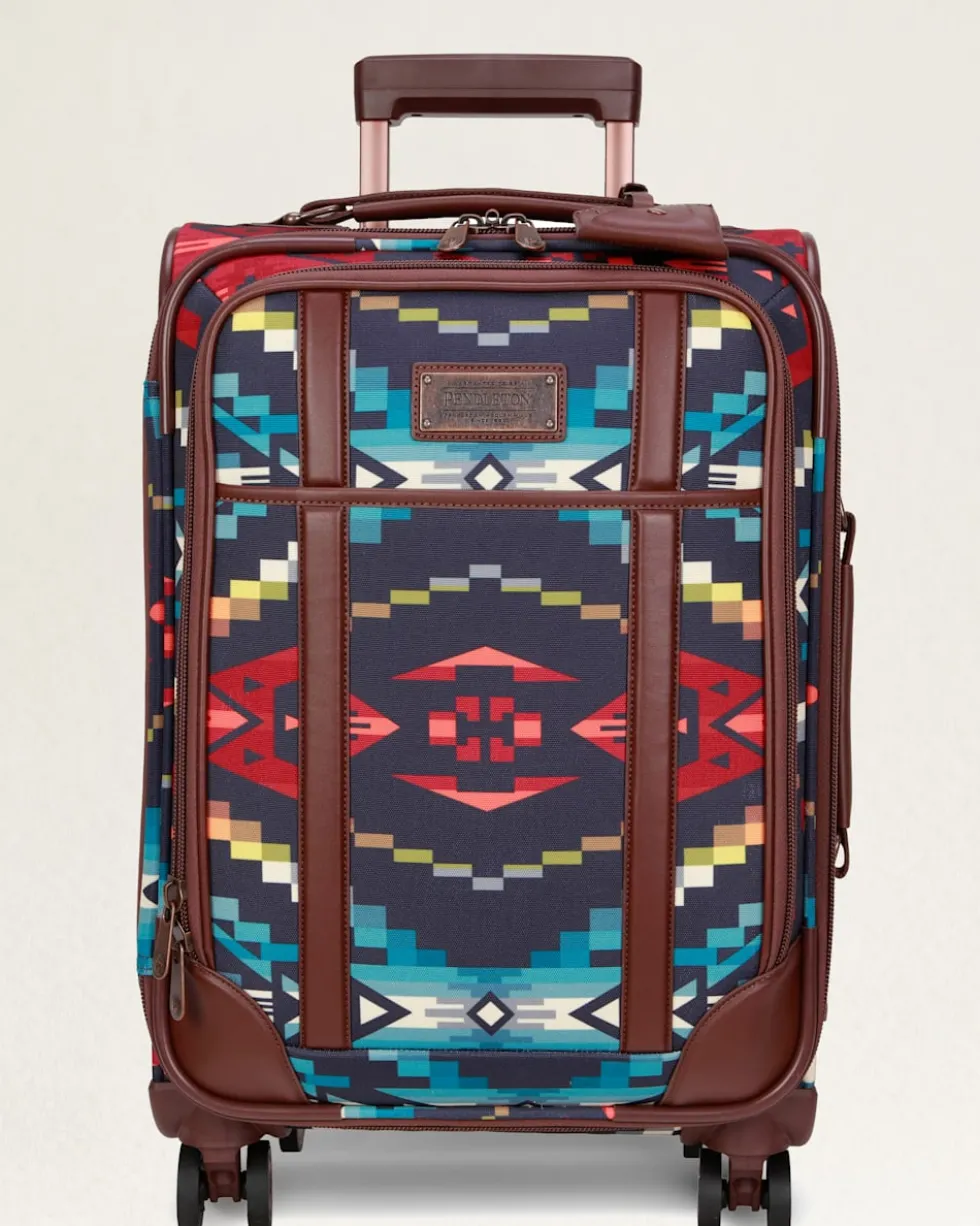 CARICO LAKE 20" SOFTSIDE SPINNER LUGGAGE