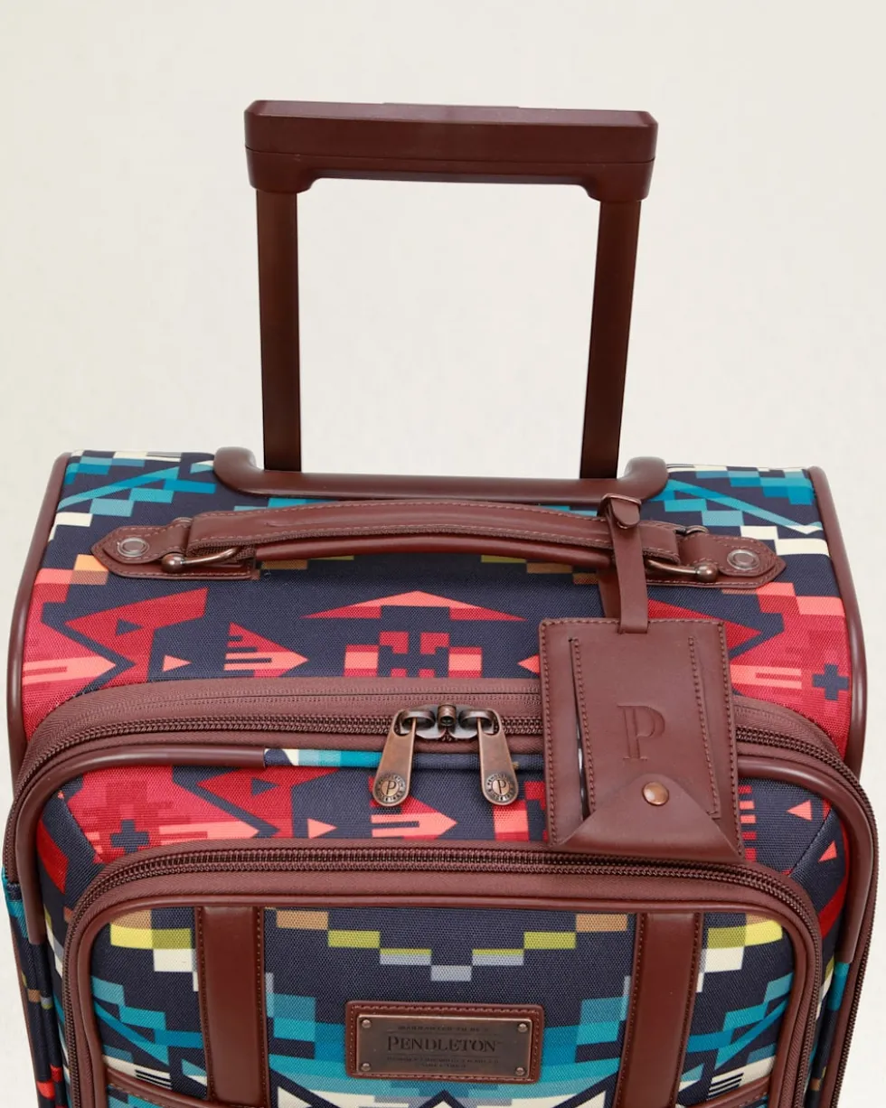 CARICO LAKE 20" SOFTSIDE SPINNER LUGGAGE