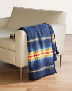 CASCADIA BLANKET