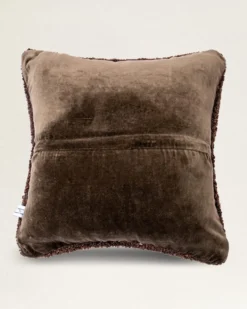 COWPOKE BOOTS HOOKED SQUARE PILLOW