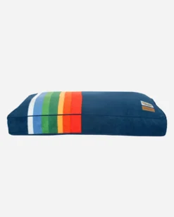 CRATER LAKE NATIONAL PARK PET BED - NAPPER
