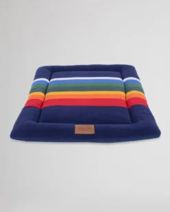 CRATER LAKE NATIONAL PARK PET BED - COMFORT CUSHION