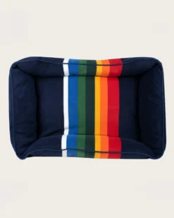 CRATER LAKE NATIONAL PARK PET BED - KUDDLER