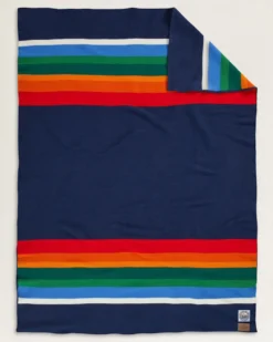 CRATER LAKE NATIONAL PARK THROW WITH CARRIER