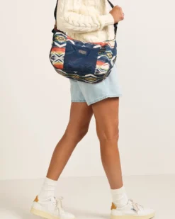 CREEKSIDE EXPLORER CRESCENT BAG