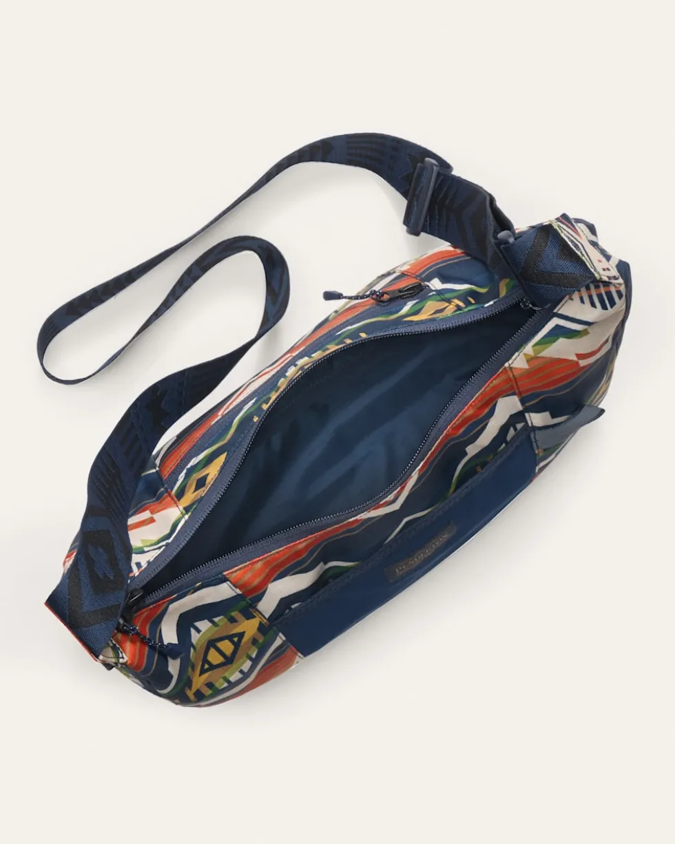 CREEKSIDE EXPLORER CRESCENT BAG