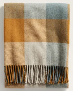 ECO-WISE WOOL FRINGED THROW
