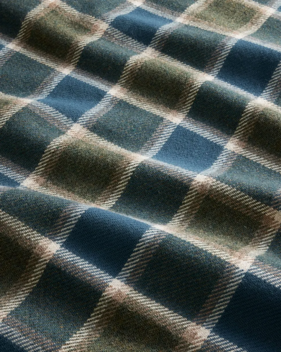 ECO-WISE WOOL FRINGED THROW