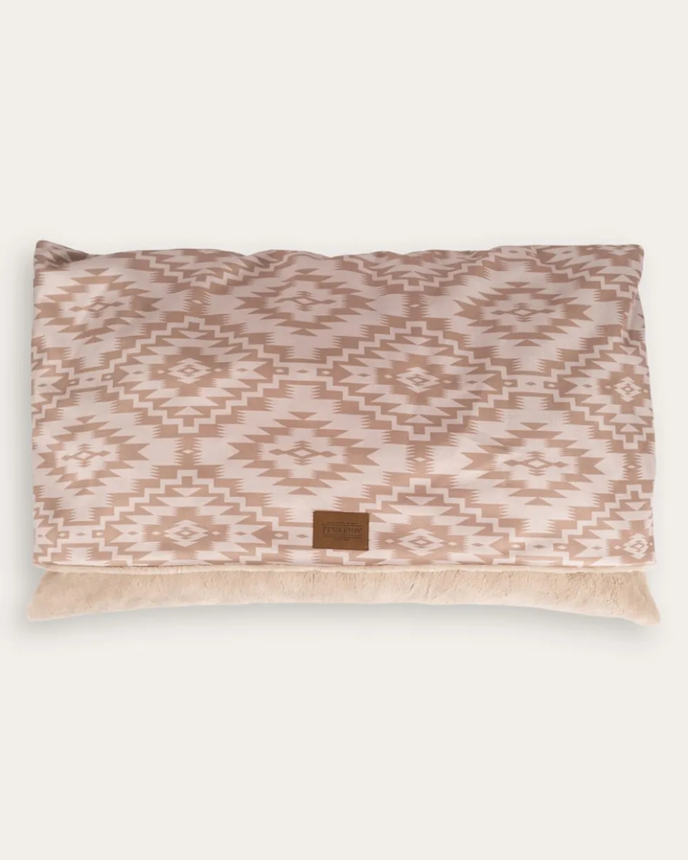 GINGER MESILLA BURROW PET BED