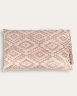 GINGER MESILLA BURROW PET BED