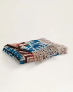 HARDING STAR FRINGED THROW