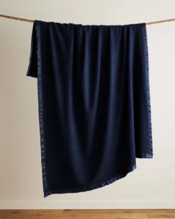 HEIRLOOM CLASSIC MERINO BLANKET