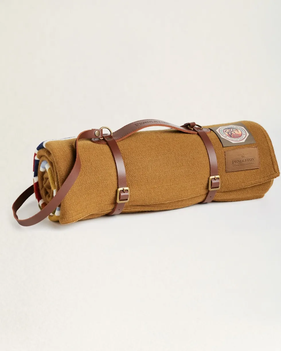 JOSHUA TREE NATIONAL PARK THROW WITH CARRIER