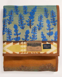 LONGHORN BLUEBELLS THROW
