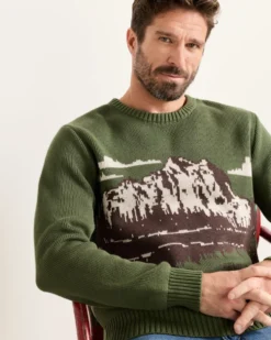 MEN'S LAKE SCENE COTTON SWEATER