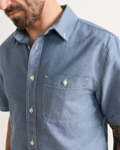 MEN'S SHORT-SLEEVE BAYSIDE SHIRT