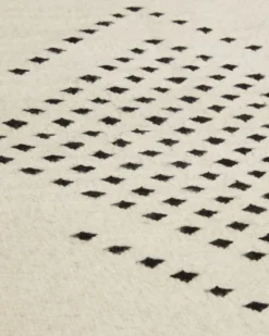 MIL DIAMONDS RUG