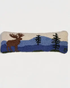 MOUNTAIN MOOSE HOOKED LUMBAR PILLOW