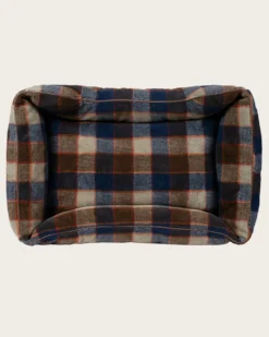 MOUNTAIN PLAID PET BED - KUDDLER