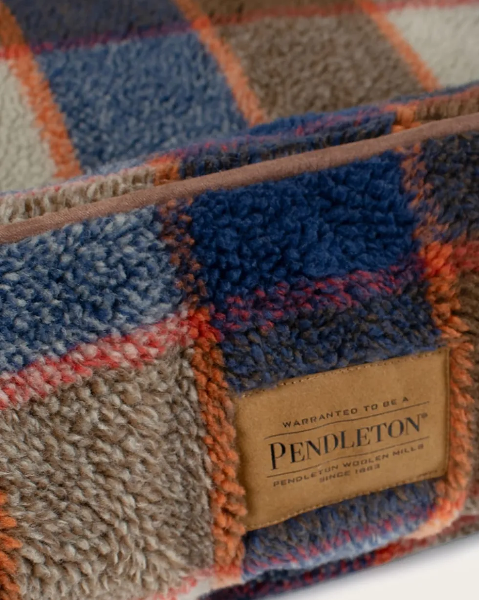 MOUNTAIN PLAID PET BED - KUDDLER