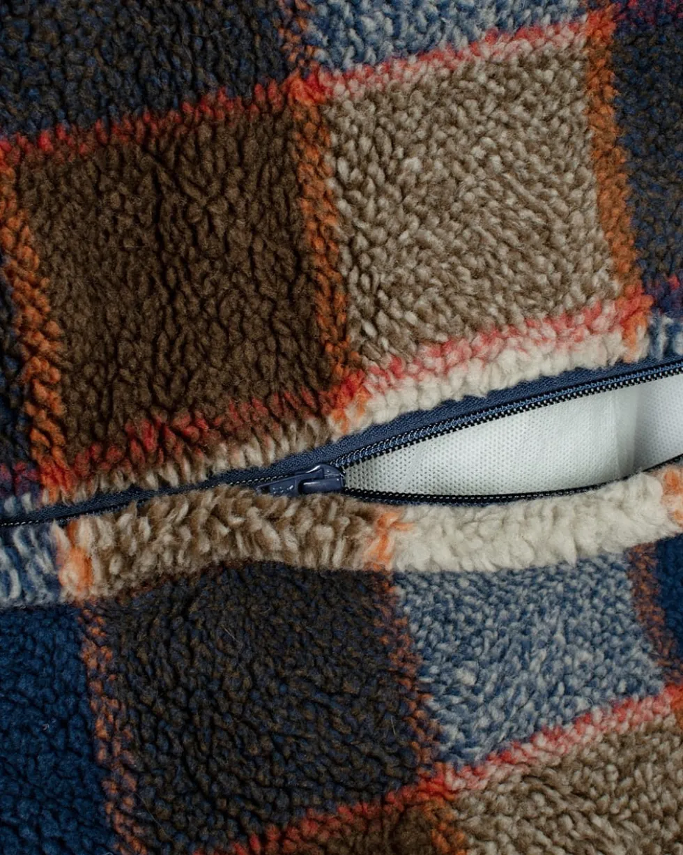 MOUNTAIN PLAID PET BED - KUDDLER