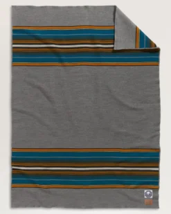 OLYMPIC NATIONAL PARK THROW WITH CARRIER