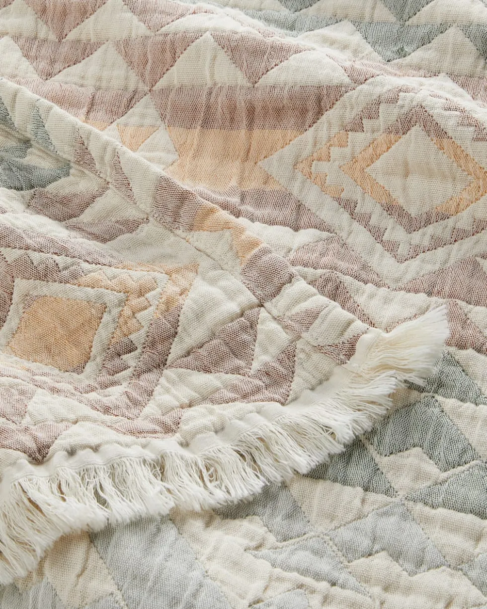 ORGANIC COTTON FRINGED THROW