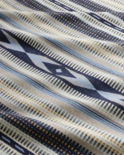 RIO BRAVO THROW