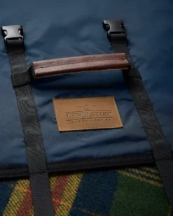 ROLL-UP BLANKET