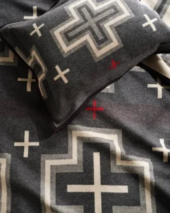 SAN MIGUEL JACQUARD BEDDING SET
