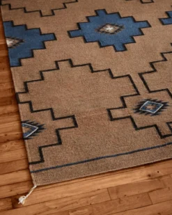 STEPS TO THE SKY TIERRA RUG