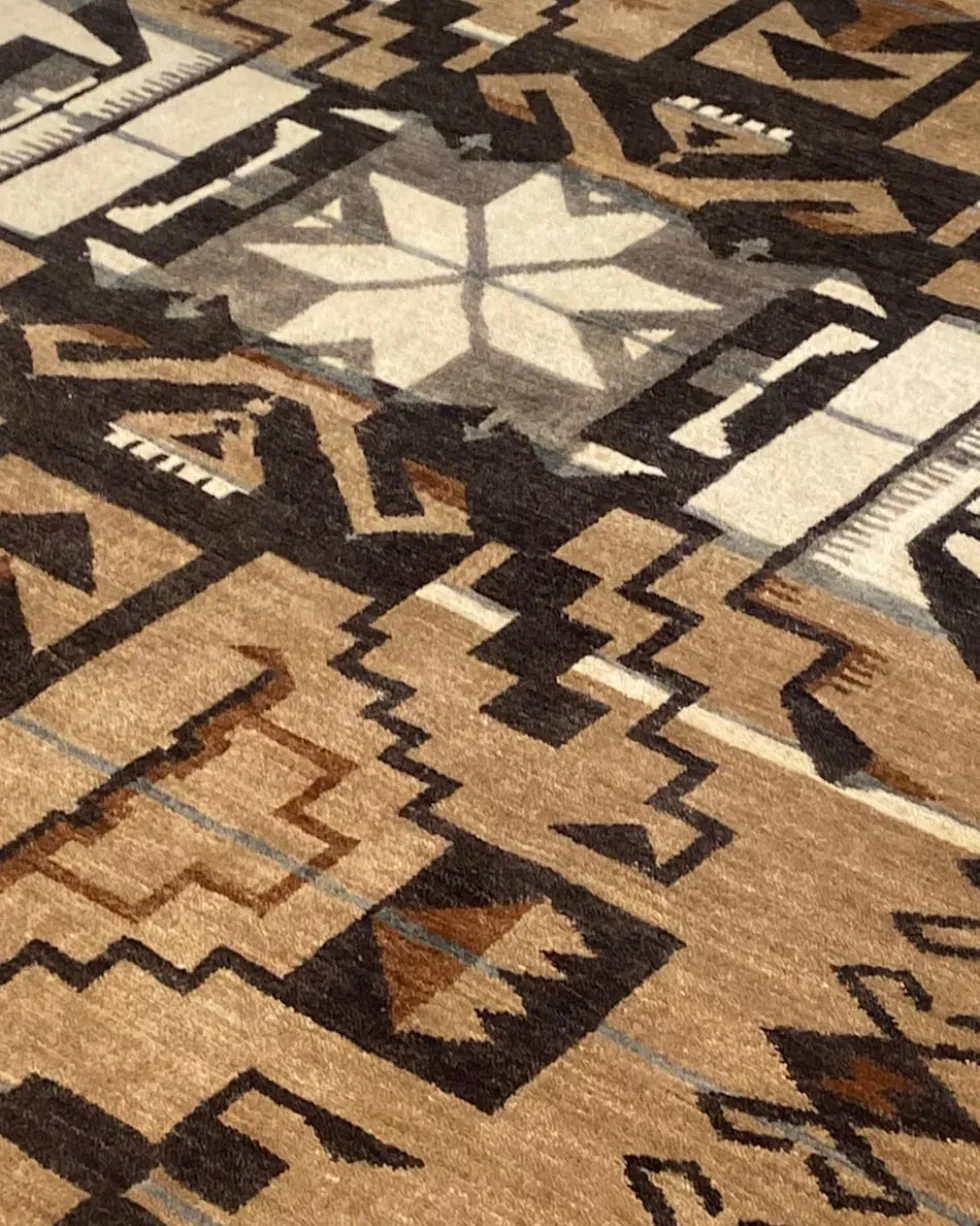 STORM FALCON RUG