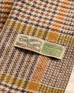 WOMEN'S DAVIS GLEN PLAID WOOL BLAZER