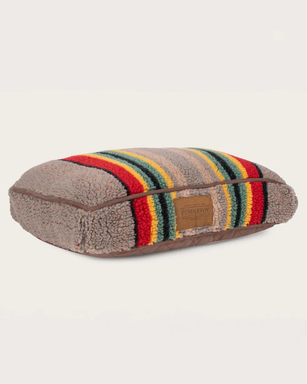 YAKIMA CAMP PET BED - NAPPER
