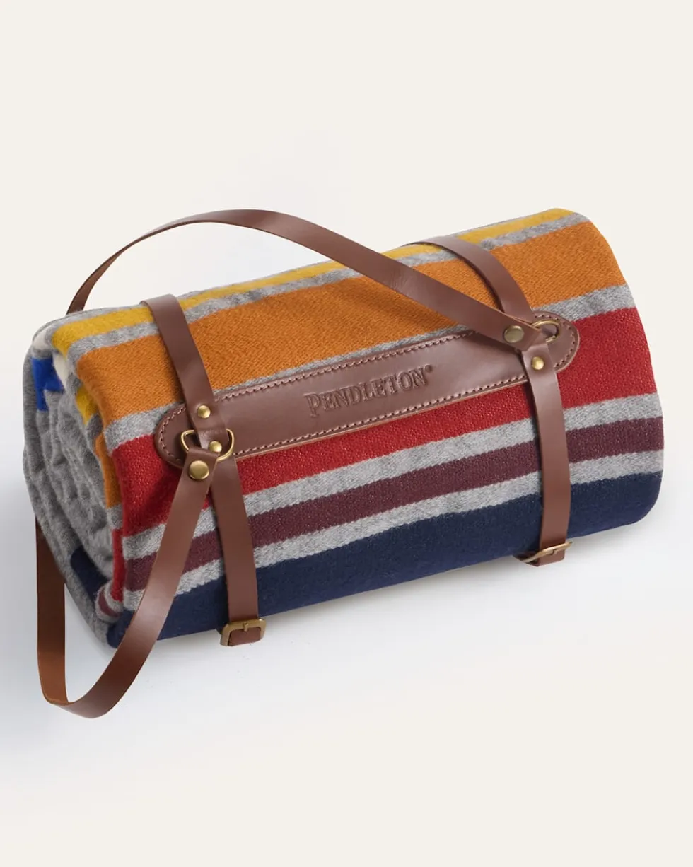 YOSEMITE NATIONAL PARK THROW WITH CARRIER